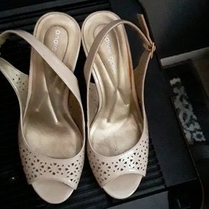 Andrew Geller slingback heels